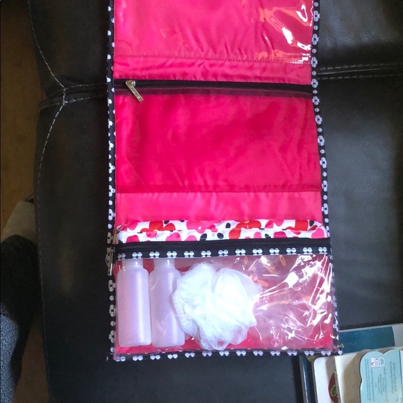 Travel bathroom bag - BRAND NEW - Picture 4 of 4